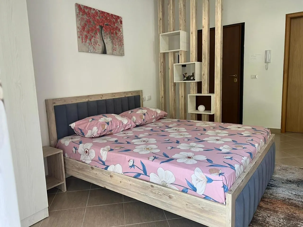 Alma'S Apartments At Residence Vlorë