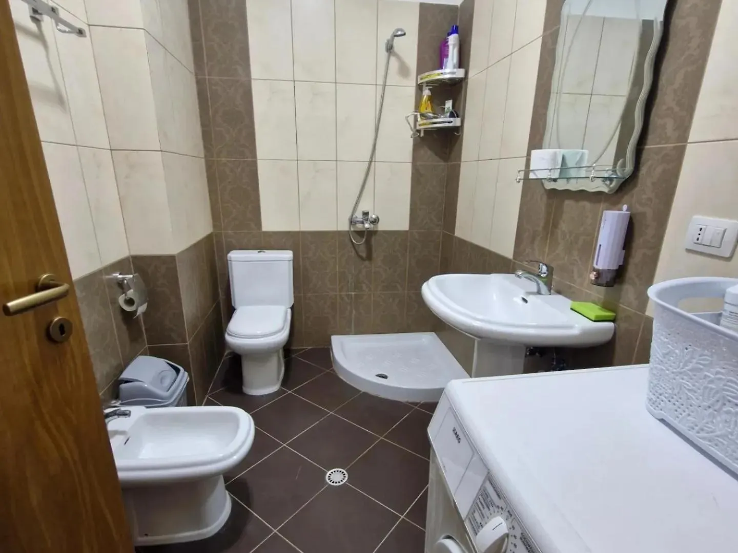 Alma'S Apartments At Residence Влёра